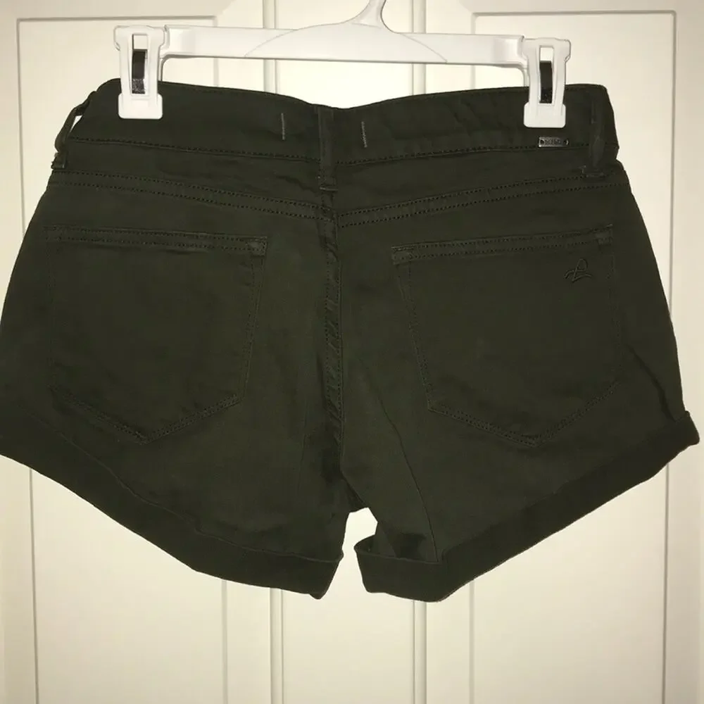 DL1961 foster relaxed short fennel size 25